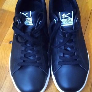 Men's Kuru Sneakers